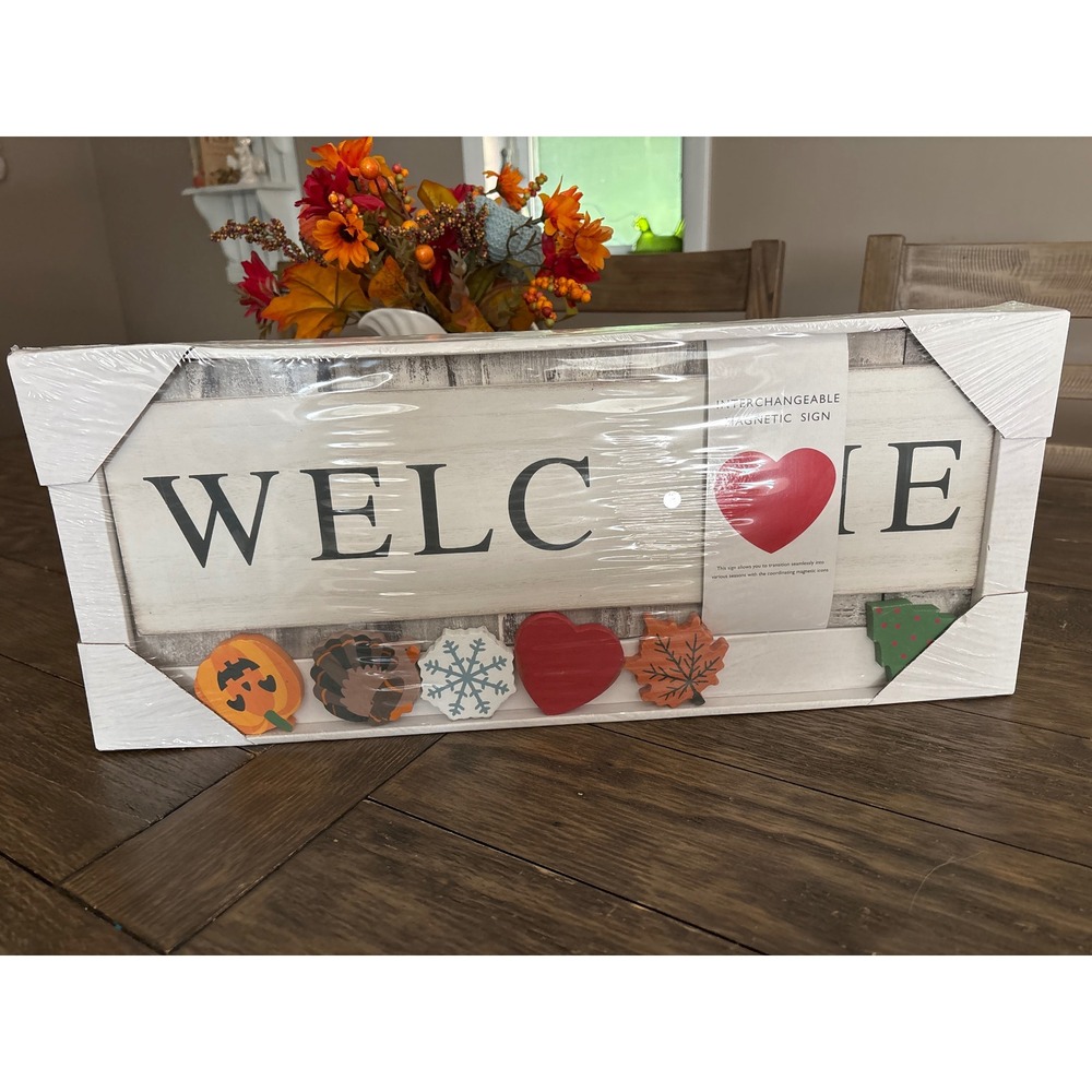 Wood MDF welcome oliday sign with magnets